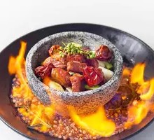 Black Garlic Stir-fried M9 Snowflake Beef