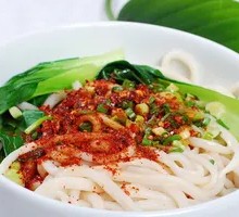 Oil-Poured Noodles