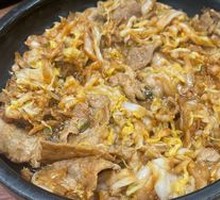 Braised Pork Belly with Sour Cabbage