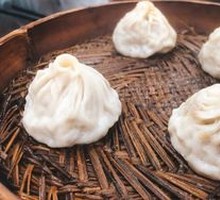 Crab Roe Steamed Bun