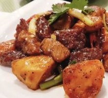 Salt-Baked Beef Cubes