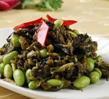 Snow Cabbage Shredded Pork with Edamame