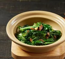 Braised Carp Fish with Oil-maicai in Clay Pot