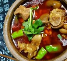 Stewed Pork Trotter with Soybeans