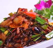 Stir-fried Pork with Dried Beans