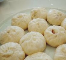 Cabbage Flaky Bun