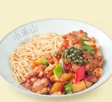Spicy Stir-Fried Chicken Feet with Hand-Rolled Noodles