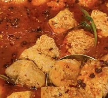 Stinky Tofu Beef Hot Pot