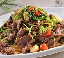 Scallion and Ginger Stir-Fried Beef