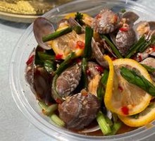Secret-Recipe Cold-Mixed Clams