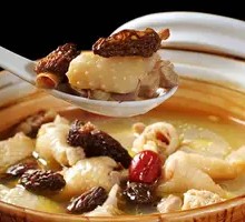 Ganoderma Chicken with Ham