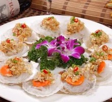 Steamed Scallops with Garlic and Vermicelli