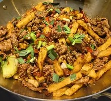 Stir-Fried Dry Pot Beef