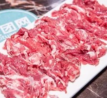 Fresh-cut Wagyu Strip