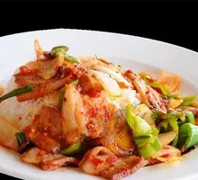 Spicy Pork Stir-fry Rice Bowl