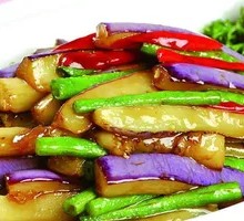 Eggplant and Green Beans Stir-fry