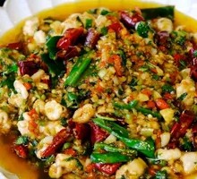 Sautéed Beef Spinal Cord with Aromatic Flavors