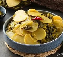 Sour Cabbage and Potato Slices