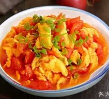 Tomato and Egg Stir-Fry