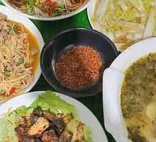 Pickled Vegetable and Pork Stir-Fry Soup