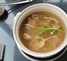 Clear Soup Goose Hot Pot