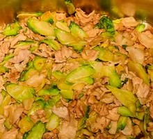Stir-fried Pork Slices with Ercai