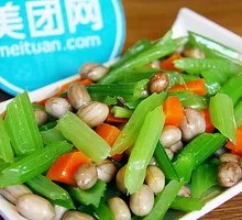 Stir-fried Celery with Peanut