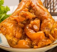 Black Skin Pork Shank