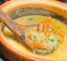 Golden Shrimp and Crab Clay Pot Rice Porridge