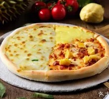 Durian Mixed Classic Italian Meat Sauce Pizza