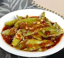 Crispy Pepper Stir-Fried with Pork Cracklings