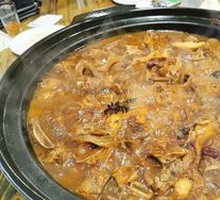 Steak and Oxtail Pot