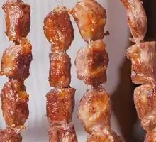 Charcoal-grilled fatty edge