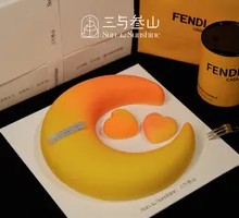 Xin Xi Yue Yun Cake