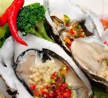 Garlic-Style Oysters