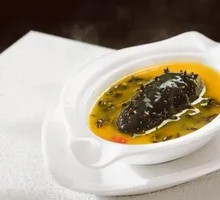 Health-Preserving Wild Rice with Sea Cucumber