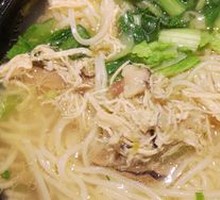 Chicken and Mushroom Noodle Soup