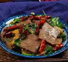 Cold-Mixed Large Slices of Beef