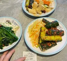 Stir-Fried Pork with Green Pepper Noodles