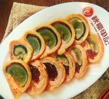 Colorful Egg Roll