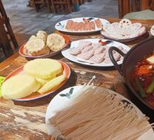 Tomato Butter Spicy Double-Boil Hot Pot