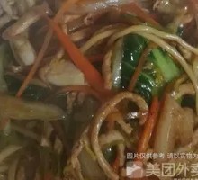 Wood Ear Tomato Fried Noodles