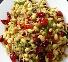 Stir-fried Pork with Bean Sprouts