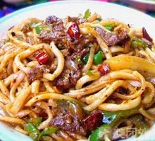 Cumin Beef Stir-Fried Noodles