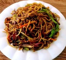 Stir-Fried Pork with Green Pepper Noodles