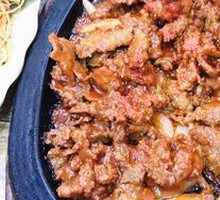 Grilled Beef on Iron Plate