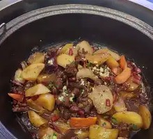 Tendon and Brain Hot Pot