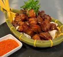 Fried Crispy Fat Edge