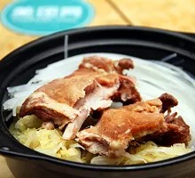 Bones and Sour Cabbage Hot Pot