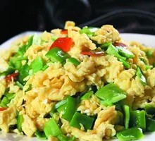 Spicy Egg Stir-Fry with Chili